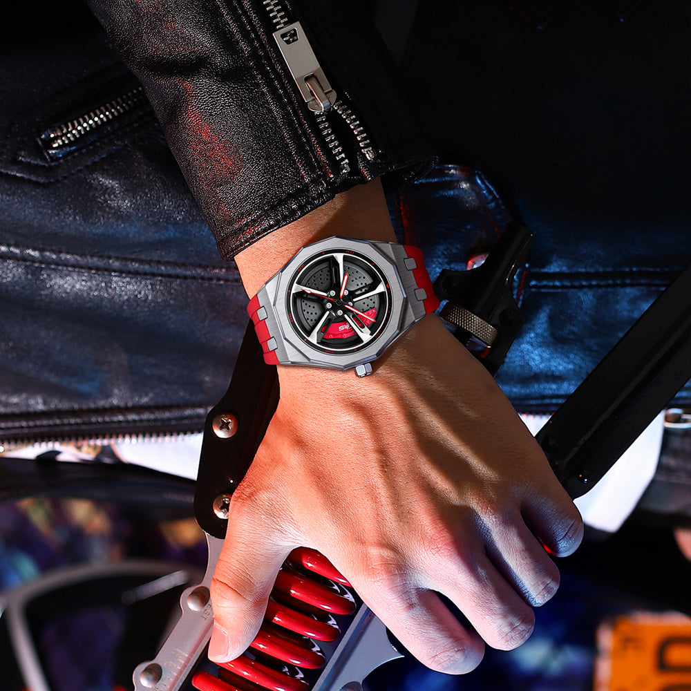 Avantoh TT RS - Une montre au design sportif (boitier gris)